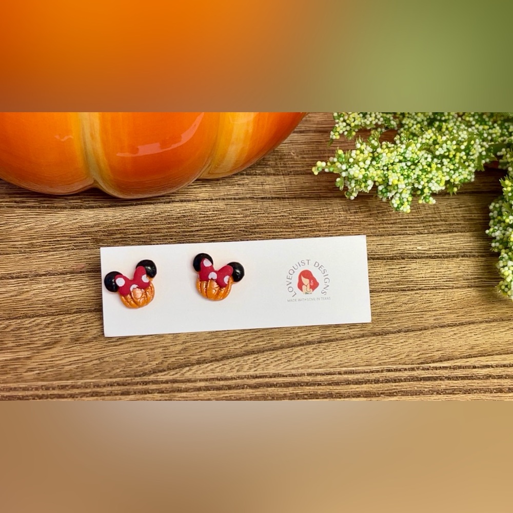 Handmade Minnie Mouse Halloween Pumpkin Stud Earrings